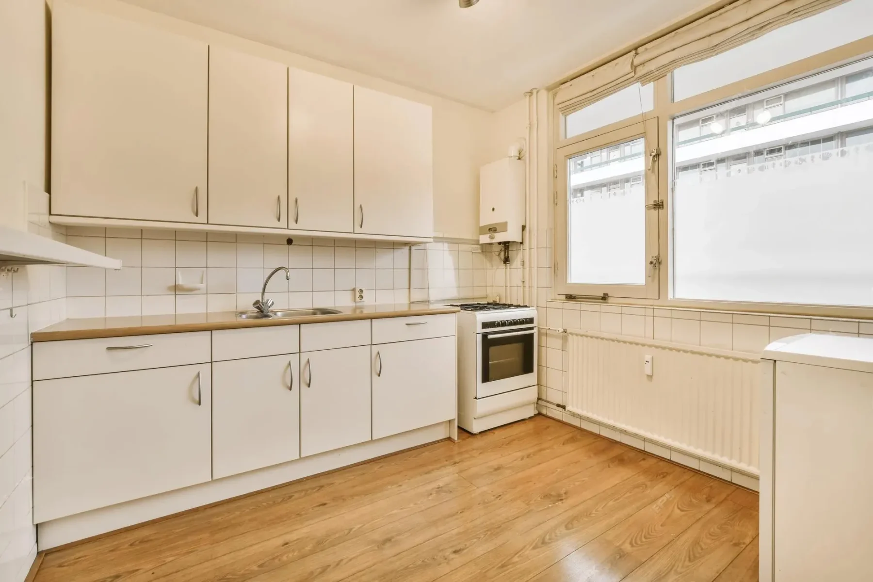 L-shaped modular kitchen latest design